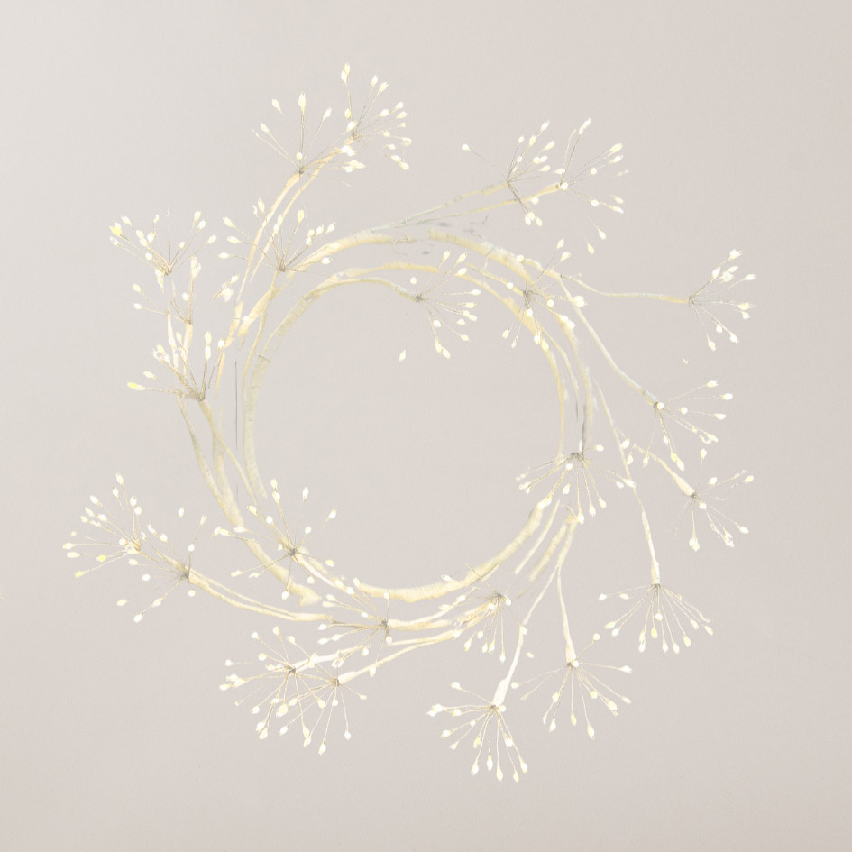 Stellar Haus Spiral Wreath In White