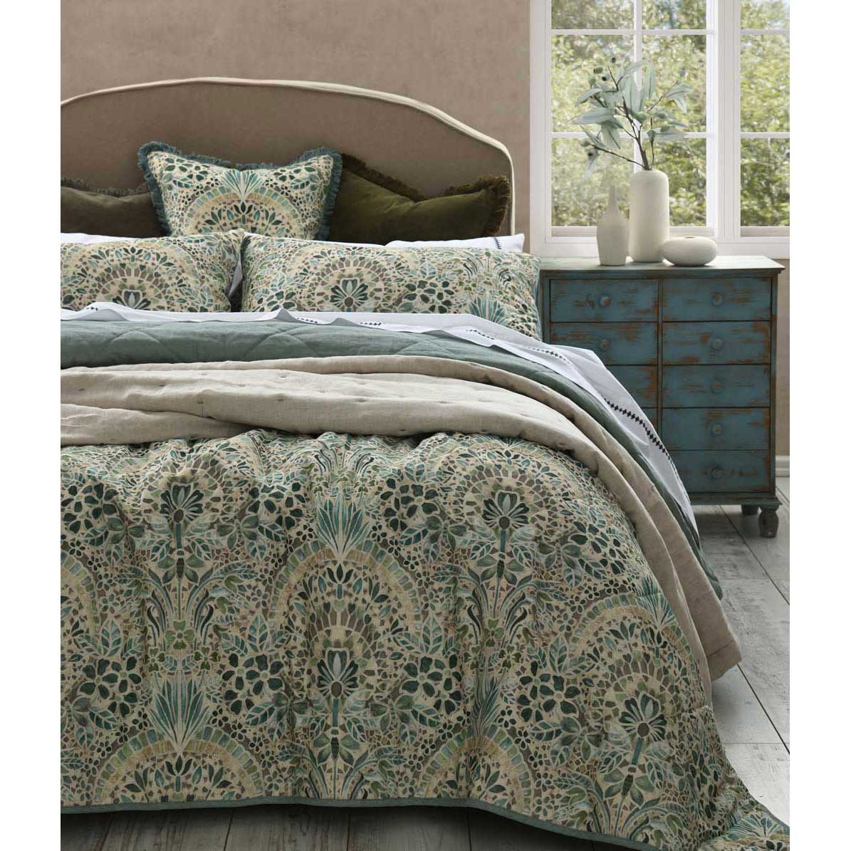 MM Linen Andora Bedspread Set