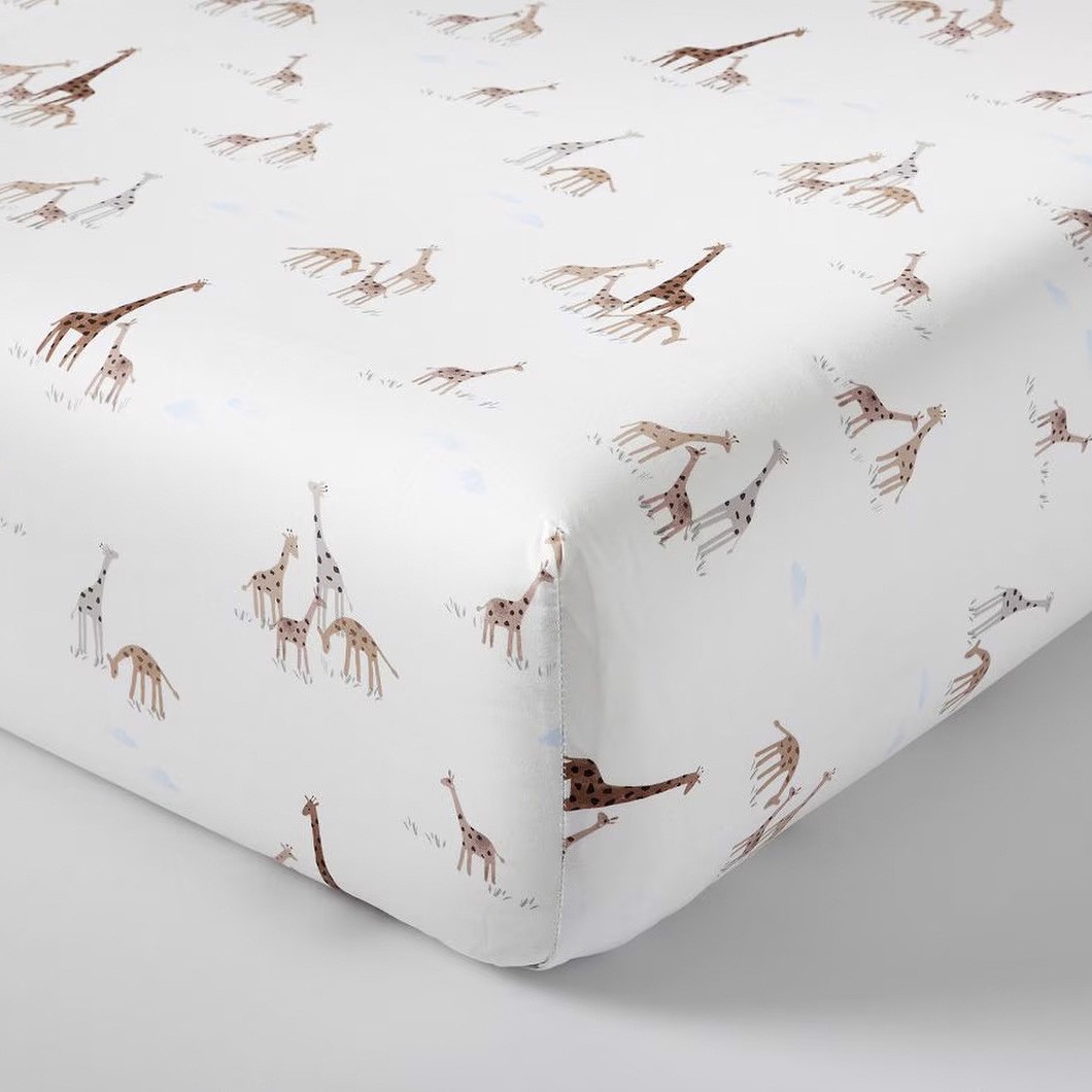 Pottery Barn Kids Goldie Giraffe Crib Fitted Sheet