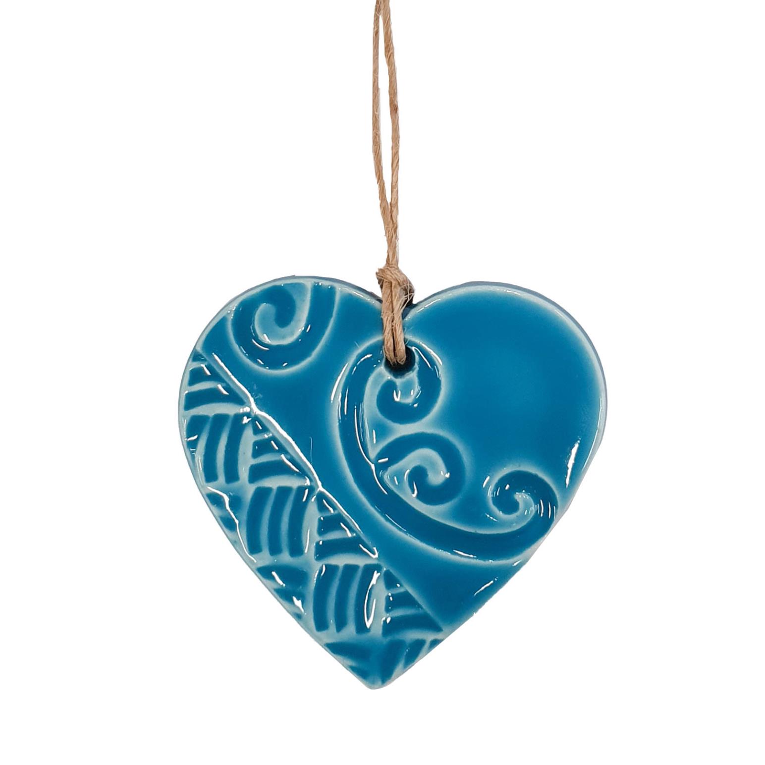 Michelle Bow Ceramics Hanging Bright Heart 7cm x 7cm Kowhaiwhia