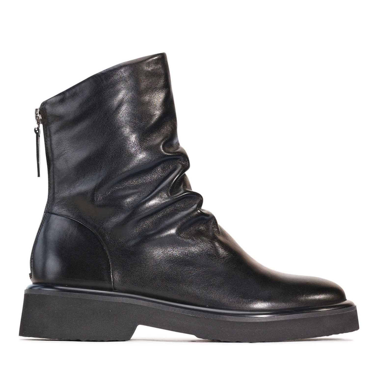 EOS Theonie Boot