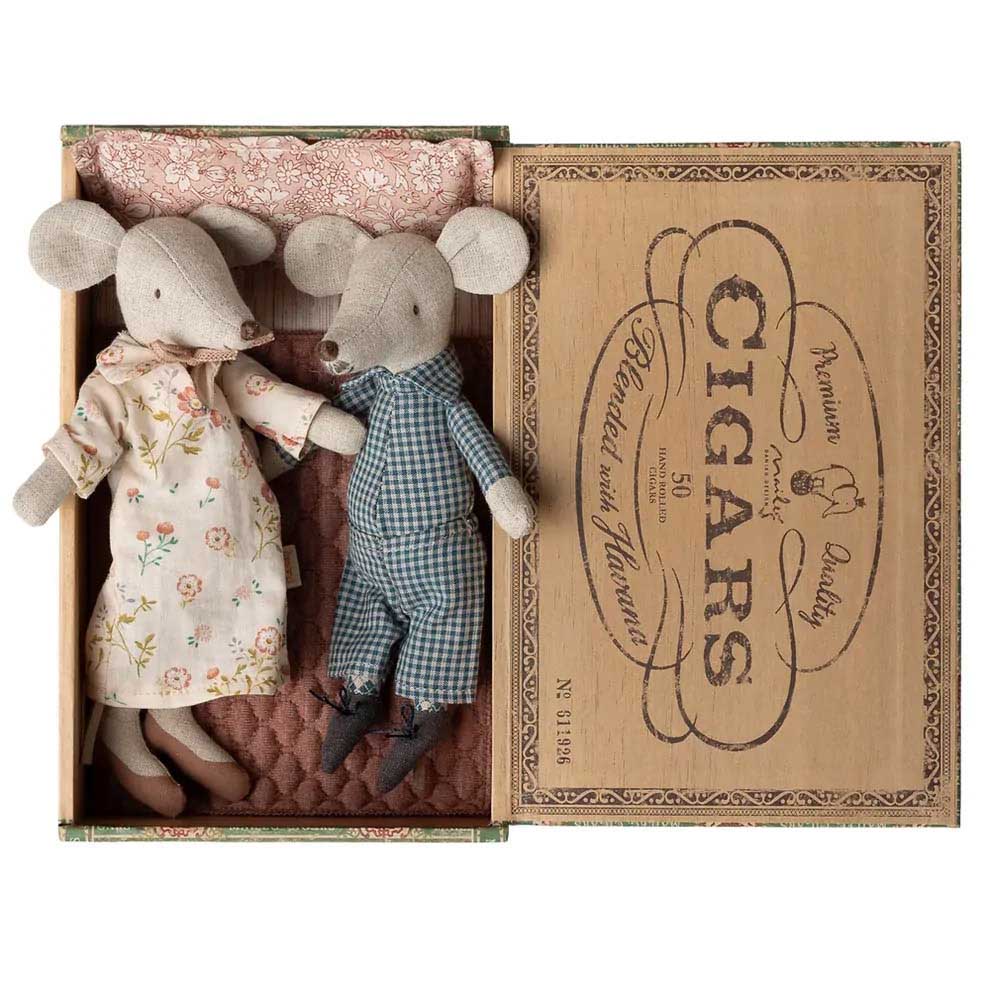 Maileg Grandma And Grandpa Mice In Cigarbox