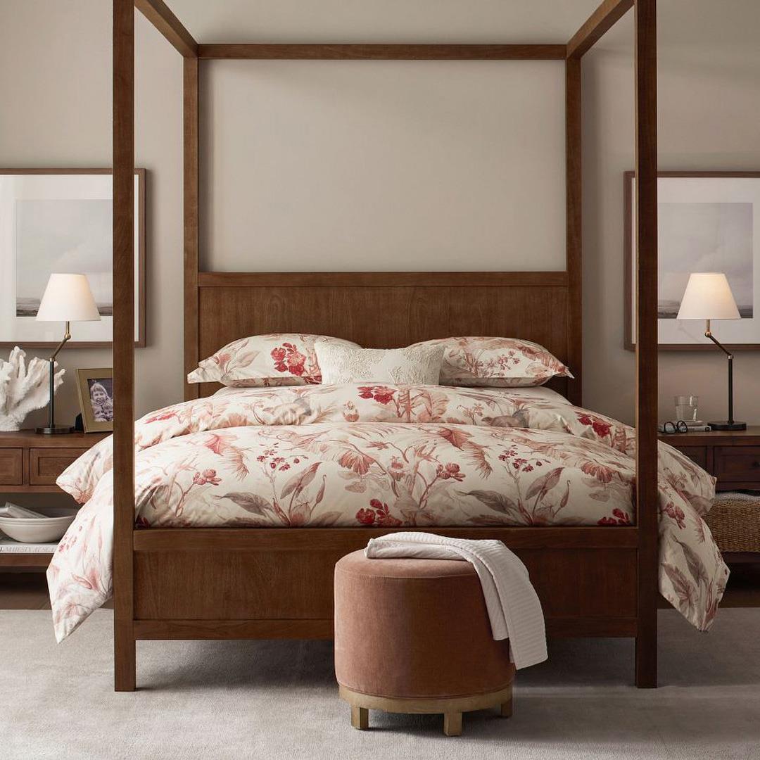 Pottery Barn Shea Botanical Duvet Cover - Queen