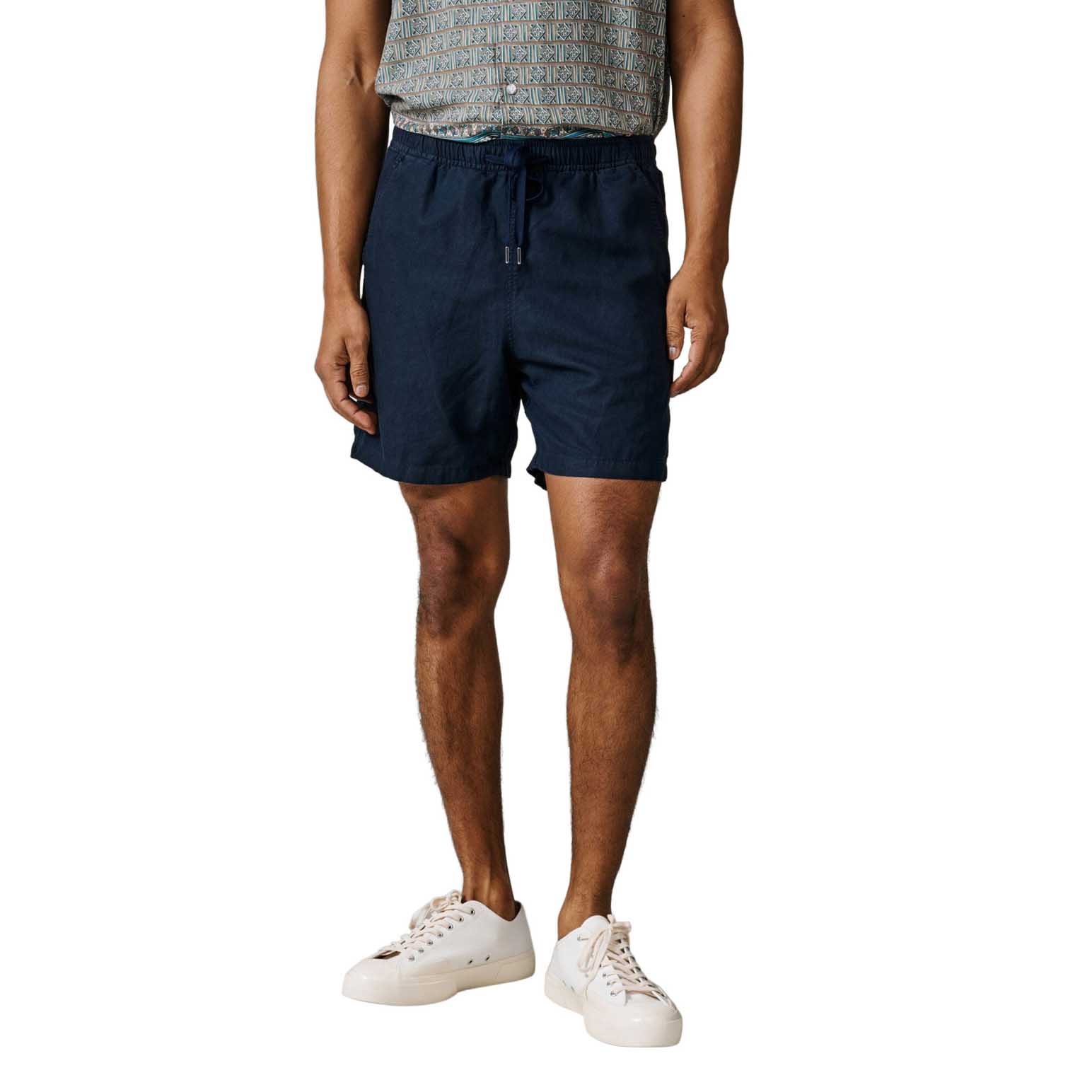 Aubin Whithorn Linen Drawstring Short