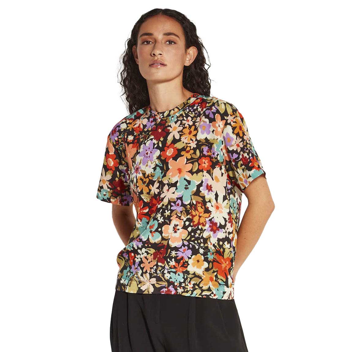 Juliette Hogan Fancy T