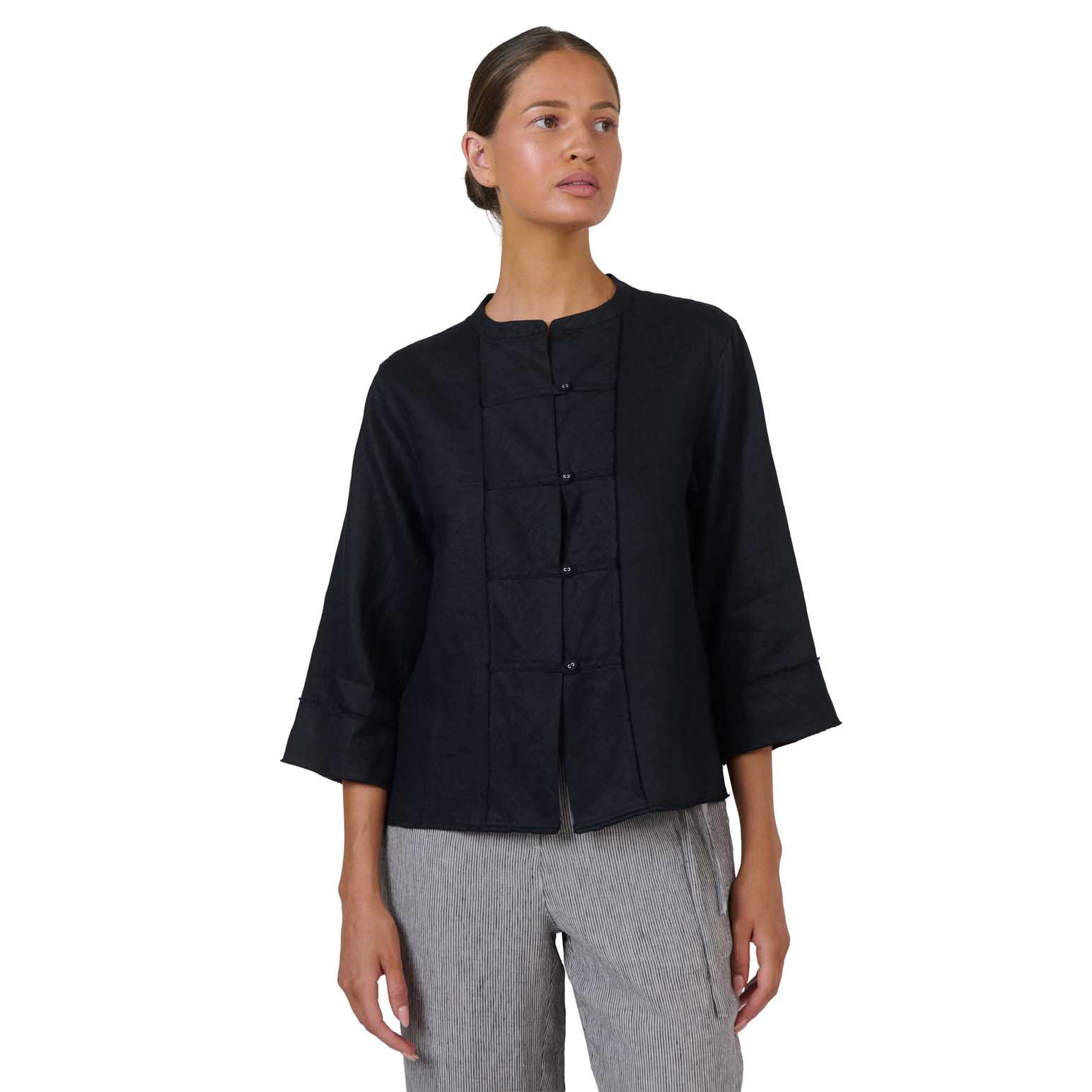 Naturals By O & J Black Linen Top