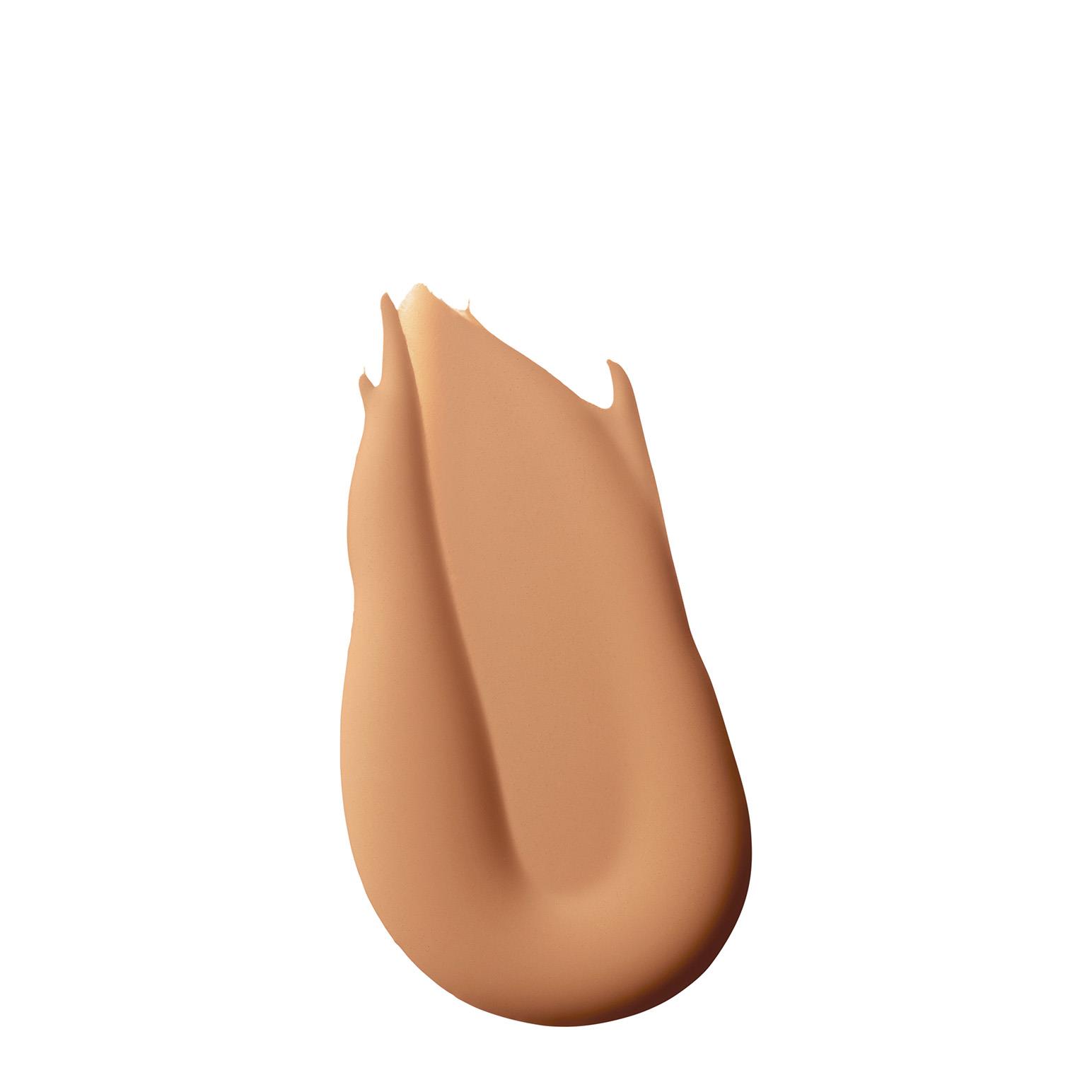 MAC Studio Radiance Serum Powered Foundation