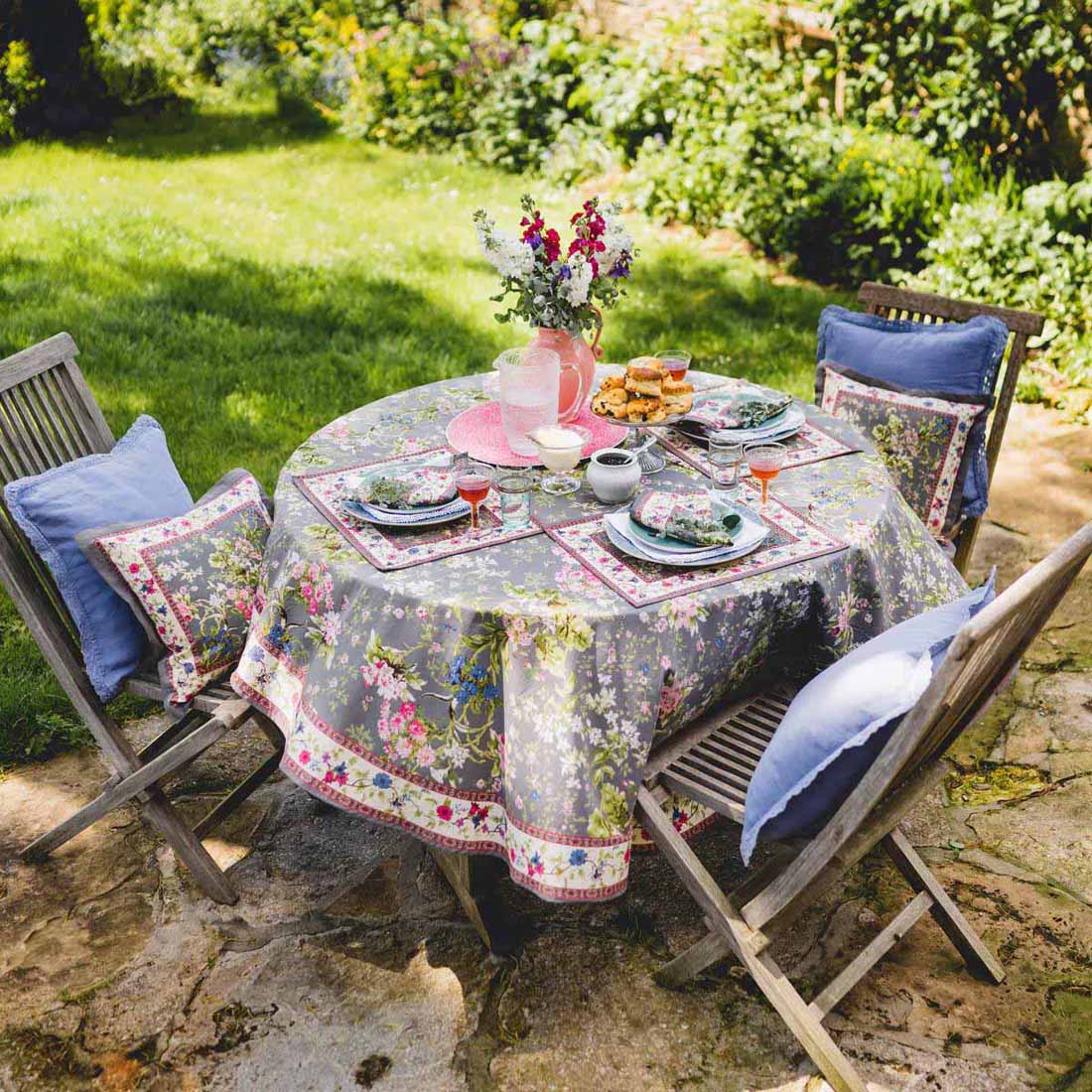 Forever England Amy Grey Tablecloth - 140 X 270cm