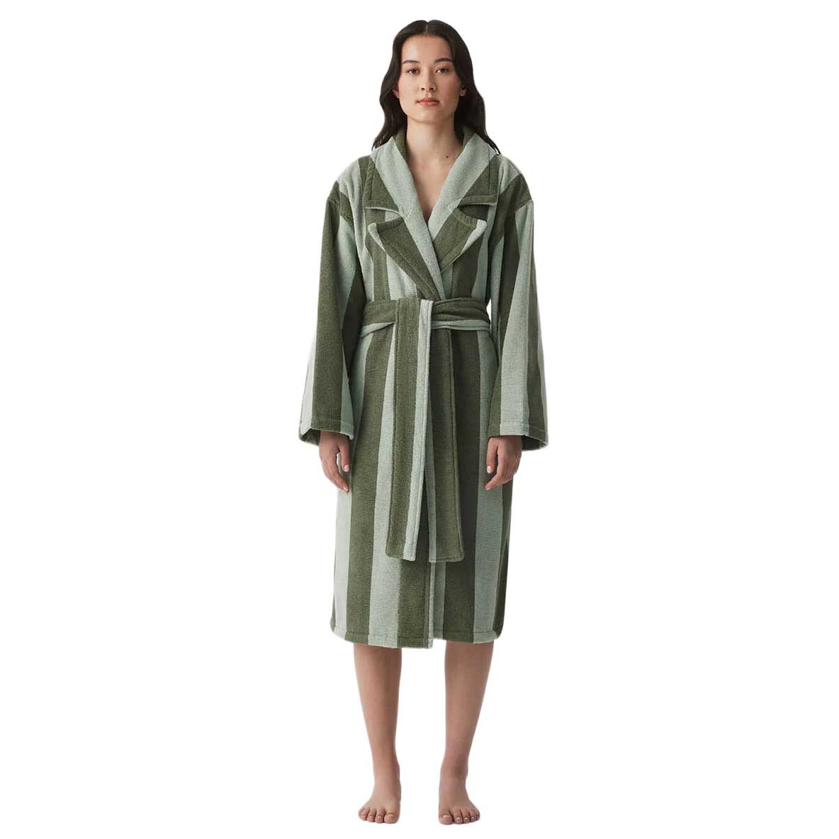 HOMMEY. Robe