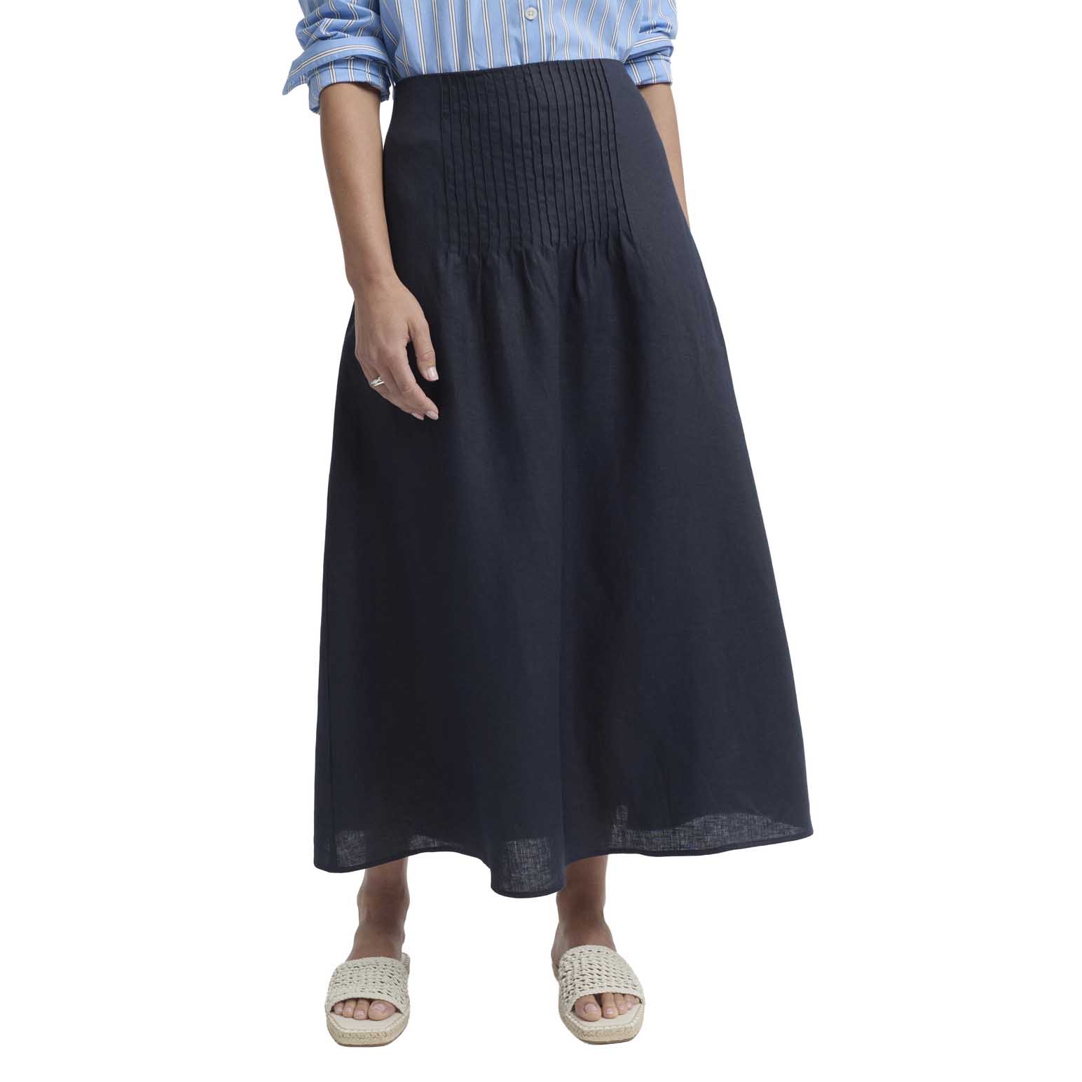 Yarra Trail Tirari Pintuck Skirt