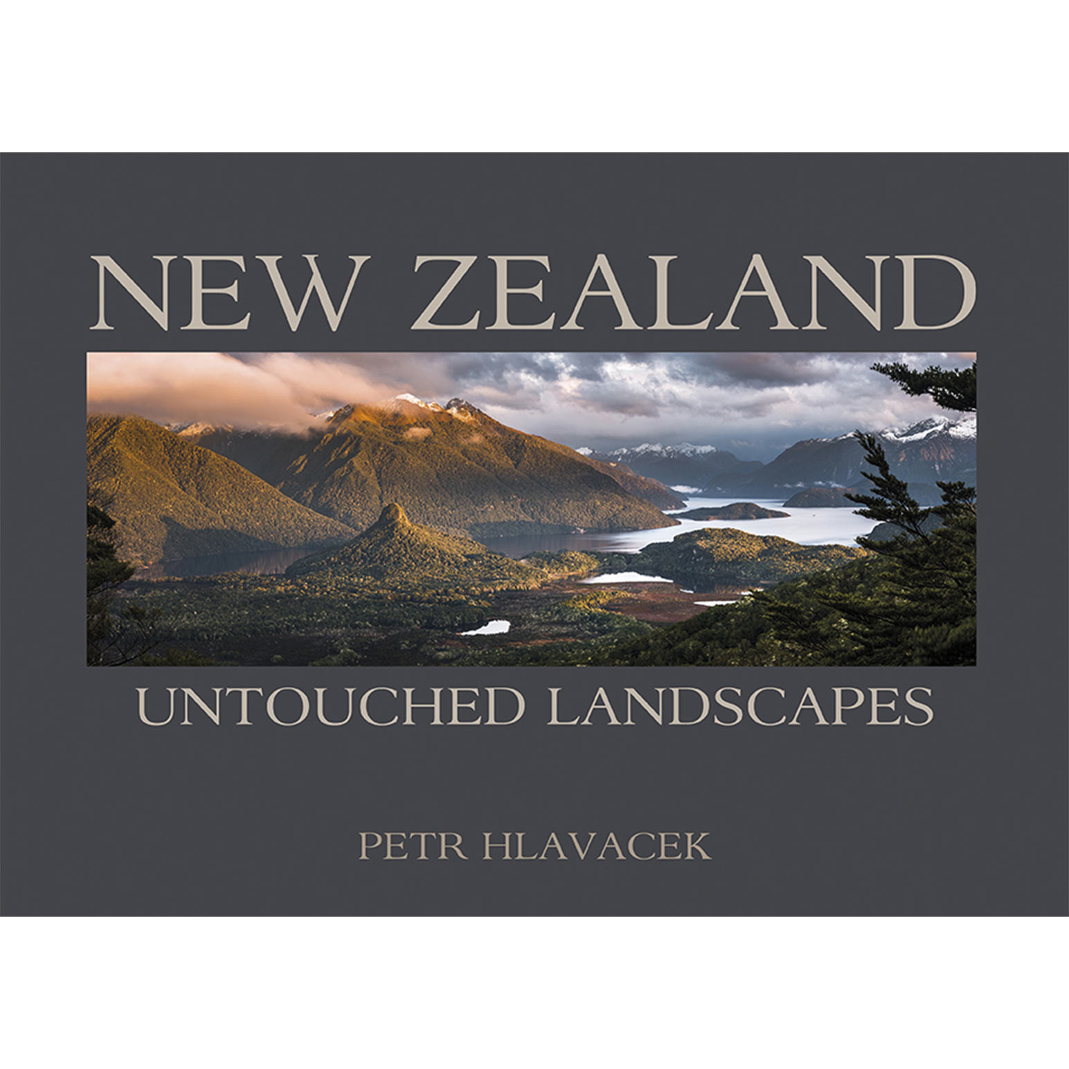New Zealand: Untouched Landscapes Pocket Edition by Petr Hlavacek